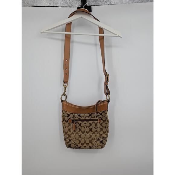 Coach Crossbody F06I-10402 - Picture 10 of 11